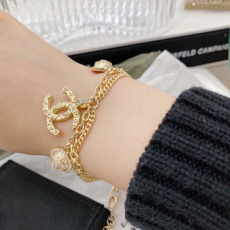 Ch**el bracelets